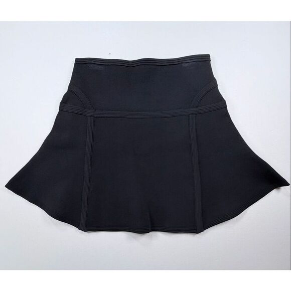 Diane von Furstenberg Flote Skater Skirt Black A Line Structured Size Medium EUC - Picture 9 of 9